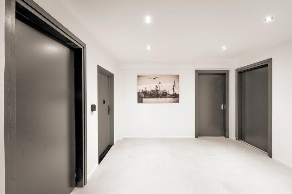 Hh 05 By Rockchair - Superhost Status - Modernes Mit Sonnigem Balkon & Premium Boxspringbetten In Winterhude - Geheimtipp * Hamburg