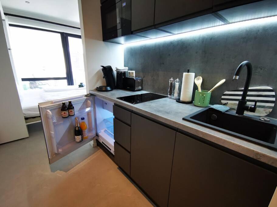 Apartment Hh 05 By Rockchair - Superhost Status - Modernes Mit Sonnigem Balkon & Premium Boxspringbetten In Winterhude - Geheimtipp