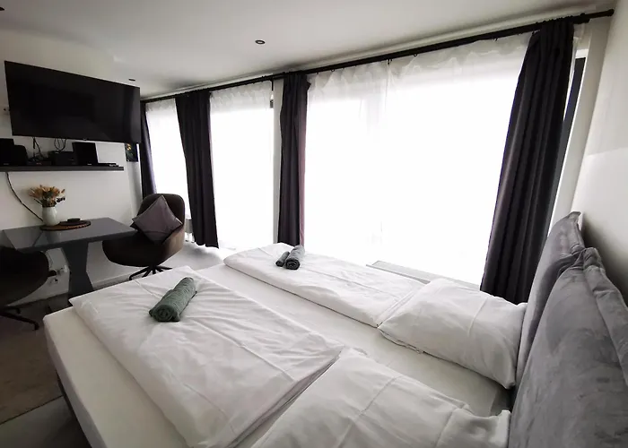 Hh 05 By Rockchair - Superhost Status - Modernes Apartment Mit Sonnigem Balkon & Premium Boxspringbetten In Winterhude - Hamburg Top Geheimtipp